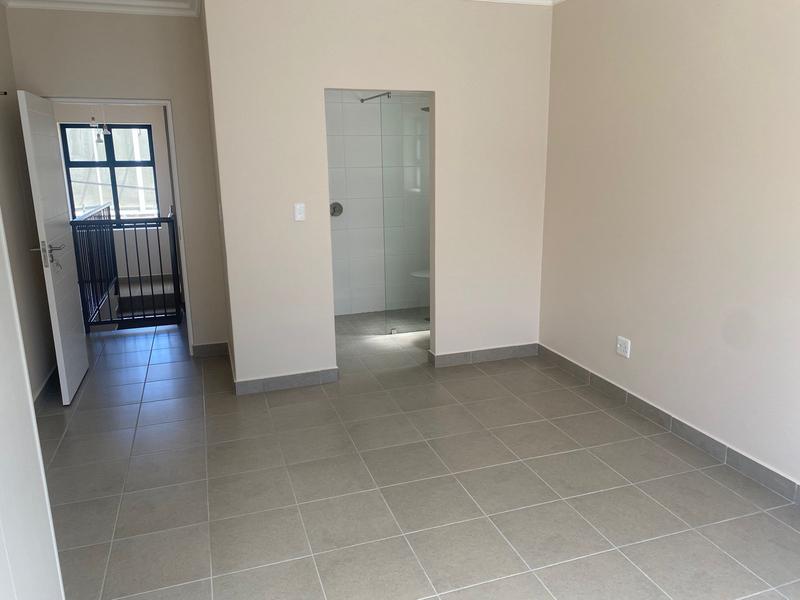 3 Bedroom Property for Sale in Silver Oaks Western Cape